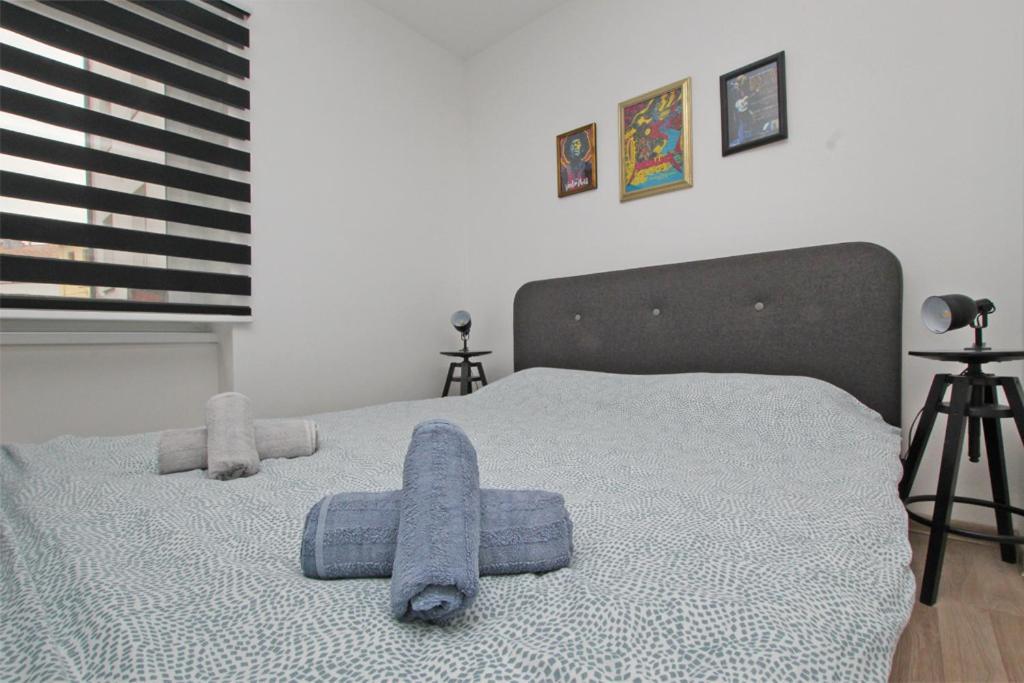 Morich Apartment In The Heart Of Old Town With Garden 塞拉耶佛 外观 照片